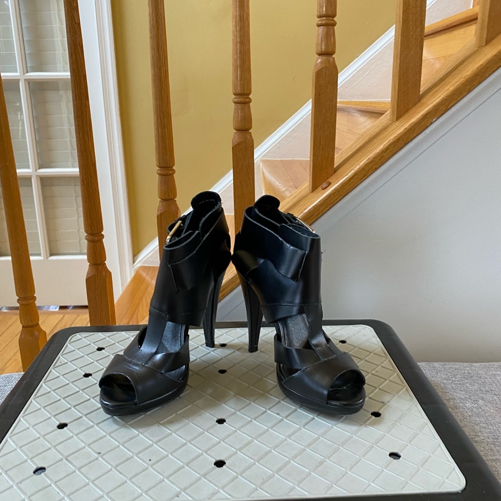 ALDO DISON Sandal with buckle at ankle